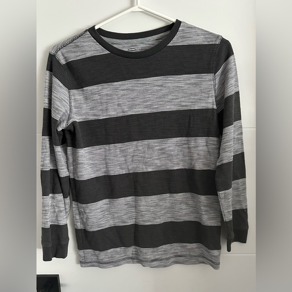 🎁Old Navy:Boys Long Sleeve Shirt- Size XL🎁 - Picture 1 of 4